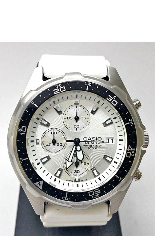 Casio AMW-380-7A Mens White Silver Dial Chronograph 100M Diver Watch